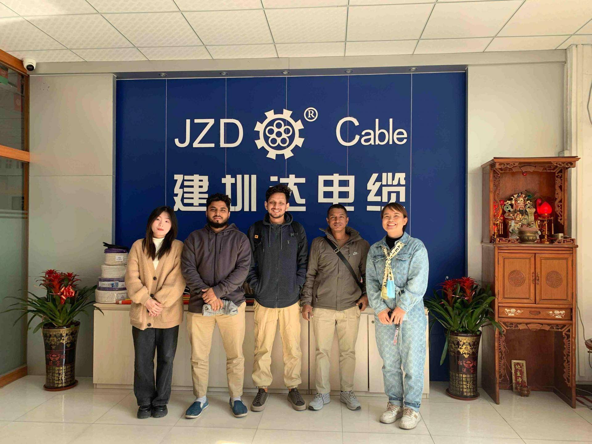 來自沙特阿拉伯客戶潘先生的贊譽(yù) - 柔性電纜產(chǎn)品